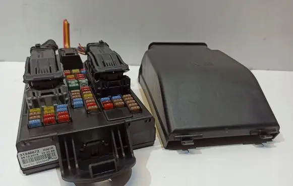 Volvo XC90 Fuse box set 