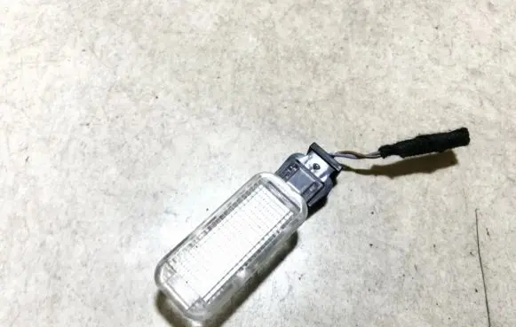 Audi A6 S6 C6 4F Other interior light 4d0947415