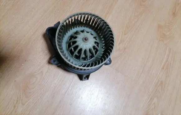 Fiat Punto (188) Heater fan/blower 141730600