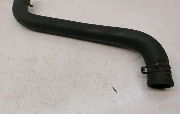 Opel Vivaro Engine coolant pipe/hose