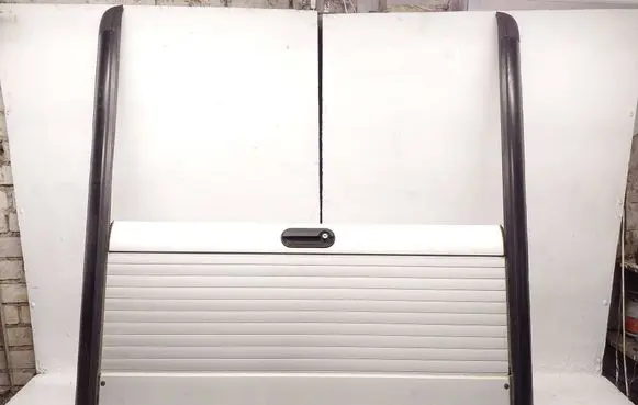 Toyota Hilux VIII Pickup box tonneau cover KBA91839 PW3B10K305