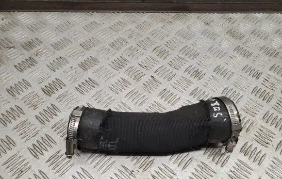 Audi Q8 Intercooler hose/pipe 4M0145979F