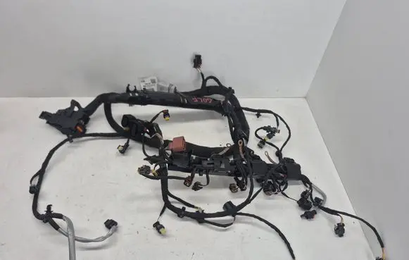 Volkswagen Golf VIII Engine installation wiring loom 06Q972610C