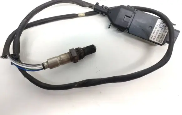 Volkswagen Tiguan Lambda probe sensor 04L907805CG 1259018035