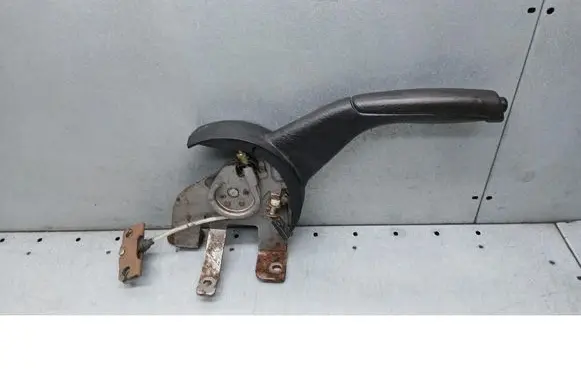 Mitsubishi Space Star Hand brake release handle 