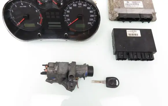 Seat Toledo II (1M) Engine control unit/module ECU 5WP4376 06A906019AL 1J0959799S
