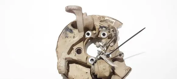 Rear wheel hub