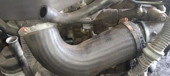 Volvo S60 Intercooler hose/pipe
