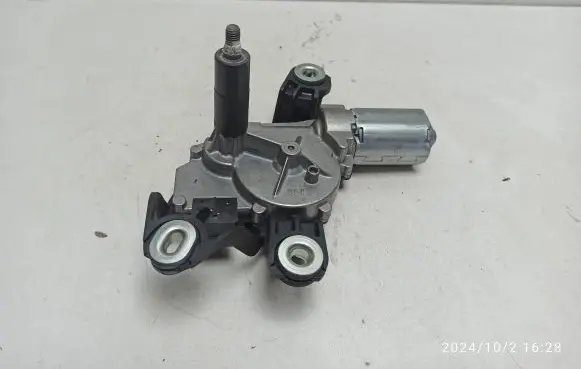 Seat Alhambra (Mk2) Rear window wiper motor 5K6955711B