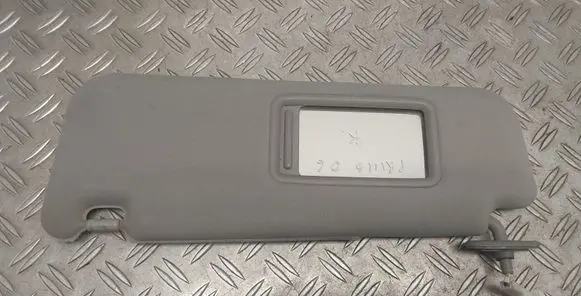Toyota Prius (NHW20) Sun visor