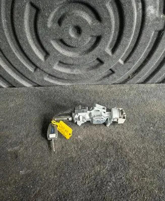 Ford Focus Ignition lock