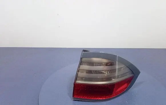 Ford S-MAX Rear/tail lights