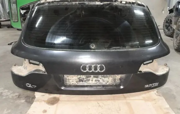 Audi Q7 4L Tailgate/trunk/boot lid NOCODE