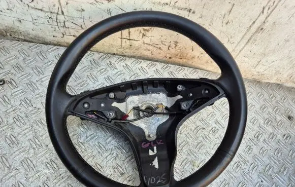 Mercedes-Benz GLK (X204) Steering wheel A2044603303 3069891