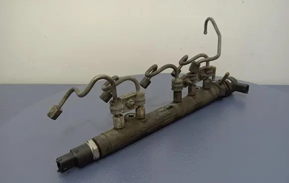 Toyota Yaris Verso Fuel main line pipe 238100N010