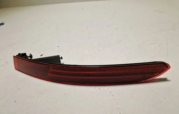 Volkswagen Touareg II Rear fog light 7P6945701K