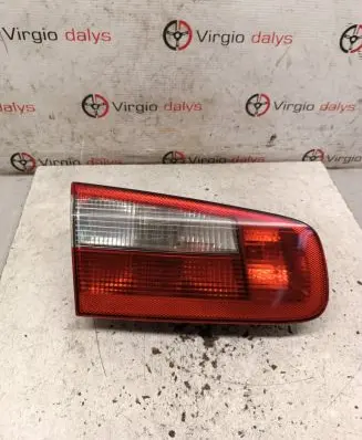 Renault Laguna II Tailgate rear/tail lights 8200002475