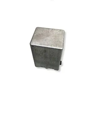 Mercedes-Benz S W126 Other relay 41020282 1268201310