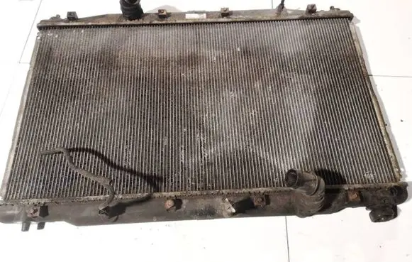 Honda CR-V Coolant radiator