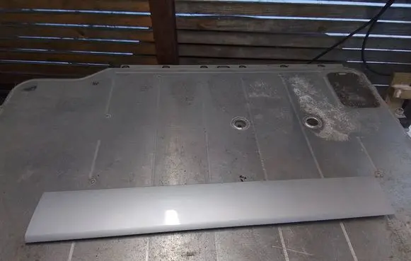 Opel Vivaro Sliding door trim (molding) 100729a1 104563a1 100729B1