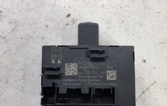 Audi Q5 SQ5 Door control unit/module 8K0959795G