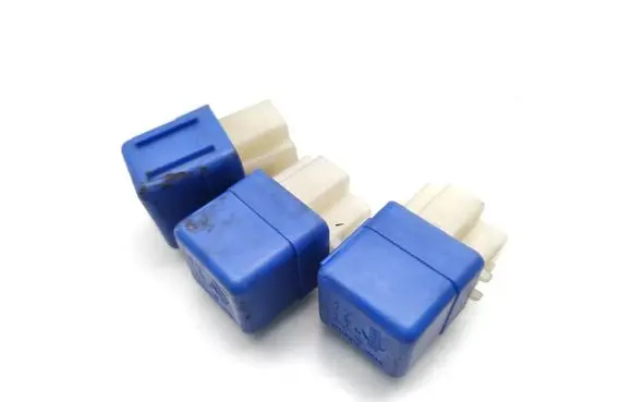 Nissan X-Trail T30 Other relay 2523079981