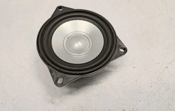 BMW 3 E92 E93 Parcel shelf speaker 65139143121 65136930903
