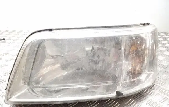 Volkswagen Transporter - Caravelle T5 Headlight/headlamp 7H1941015S