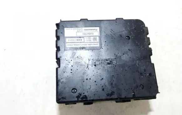 Toyota Prius (XW20) Brake system control unit/module 8968033010 89680-33010