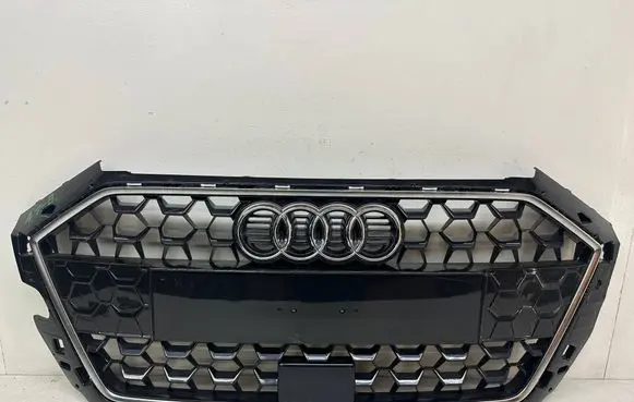 Audi A1 Front grill 82A853651B 82A853653B 82A853651