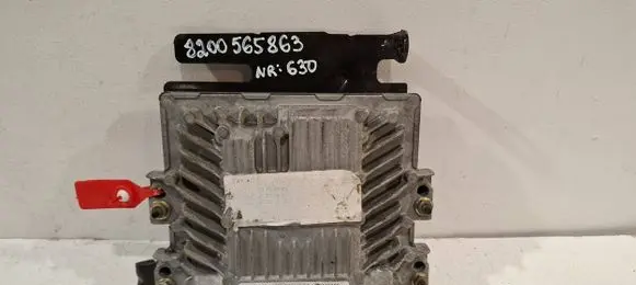 Renault Megane II Engine control unit/module S122326109A 8200565863