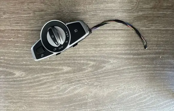 Mercedes-Benz EQC Light switch A2059051810
