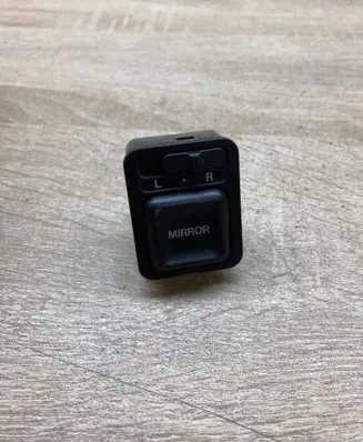 Honda Civic Wing mirror switch 