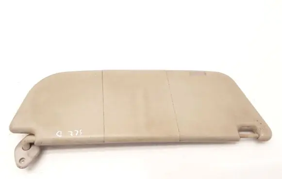 Sun visor