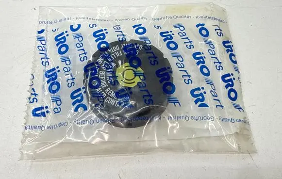 Opel Signum Brake fluid reservoir 32021908 4760307262 UR0011067