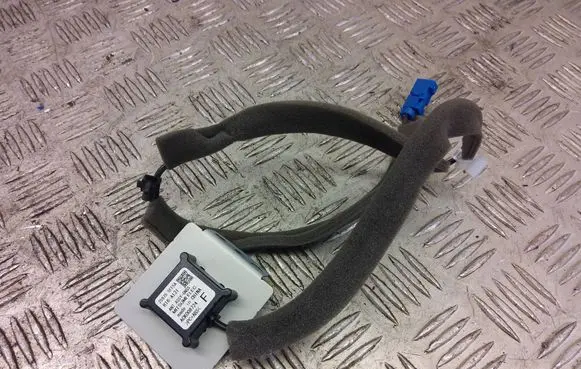 Nissan Micra K14 Antenna control unit 259755FF5A