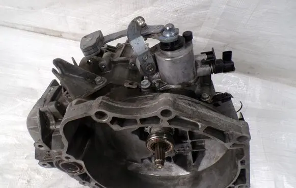 Opel Meriva B Manual 5 speed gearbox M320MDE