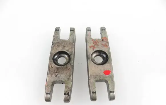 Opel Combo C Fuel Injector clamp holder 