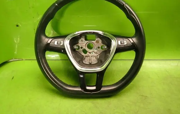 Volkswagen Golf VII Steering wheel 