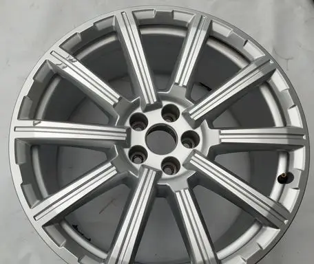Audi Q7 4M R20 alloy rim 4M0601025AE