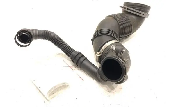 Intercooler hose/pipe