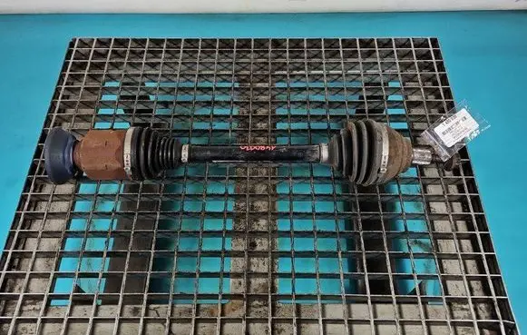 Front driveshaft