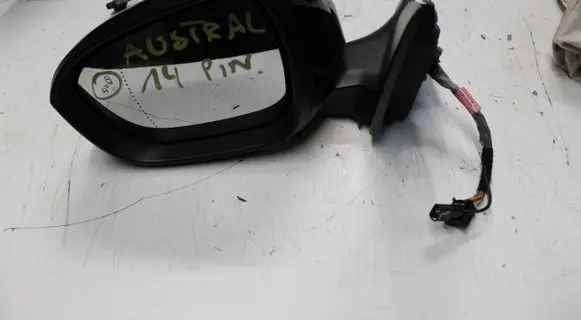 Renault Austral Front door electric wing mirror