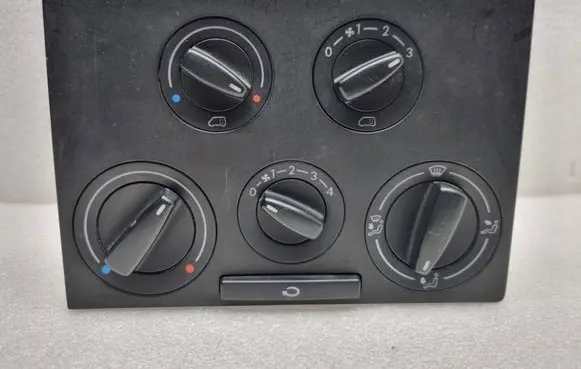 Volkswagen Transporter - Caravelle T4 Climate control unit 7D1819045L