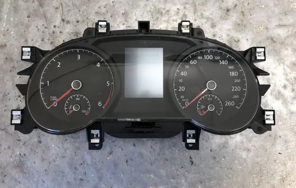Volkswagen Touran III Speedometer (instrument cluster) 5TA920741A
