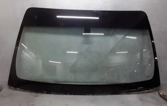Nissan Pathfinder R51 Front windscreen/windshield window 