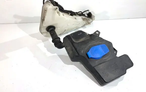 Audi A6 S6 C7 4G Windshield washer fluid reservoir/tank 4G1955462