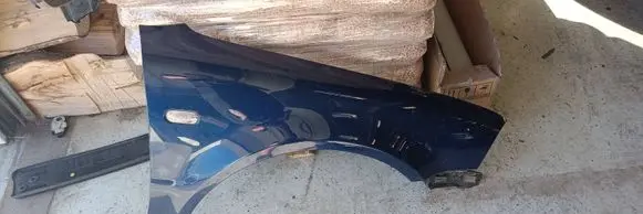 Volkswagen PASSAT B5 Fender 3B0821106G