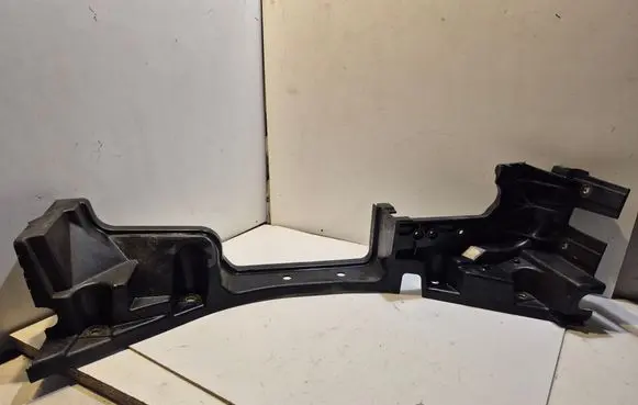 Mini One - Cooper R50 - 53 Other engine bay part 7044209A19 11816810