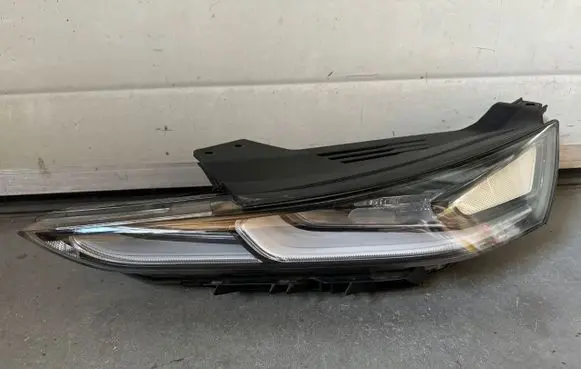Hyundai Santa Fe LED Daytime headlight 